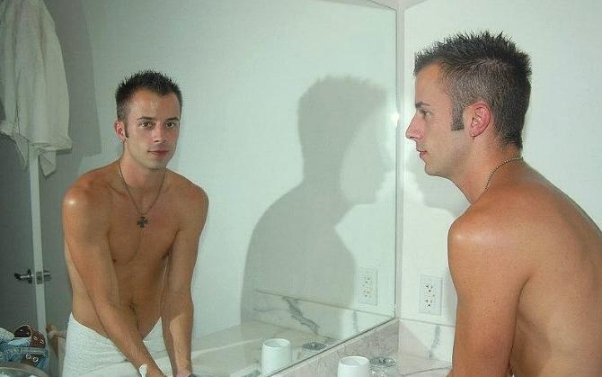 19P Twink couple enjoy cock riding and showering gusto