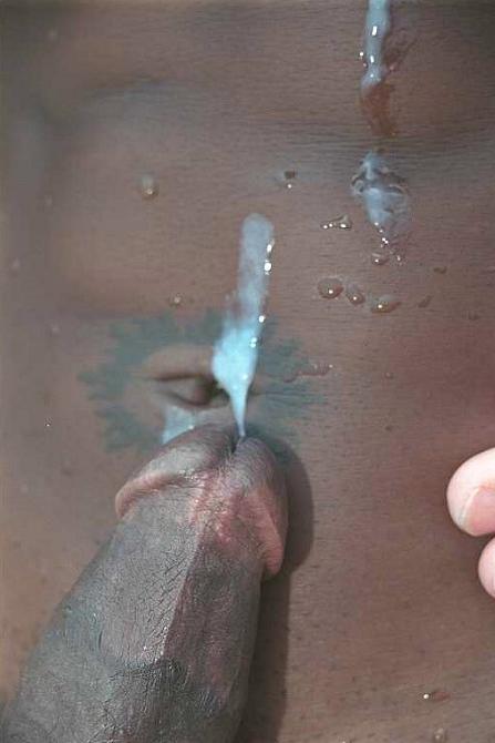 20P Ebony and euro twinks sucking, screwing and cumming by the pool