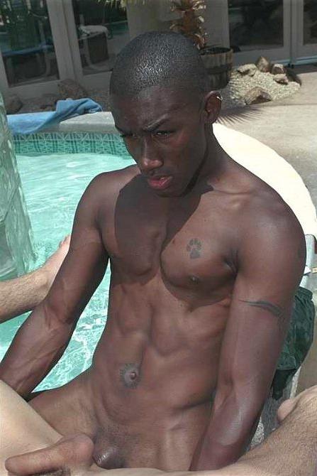 20P Ebony and euro twinks sucking, screwing and cumming by the pool