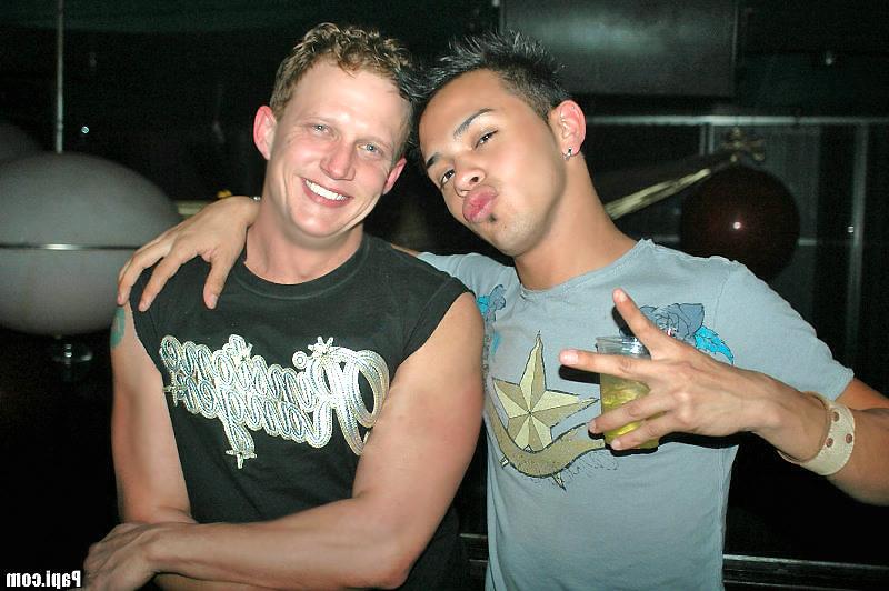 9P Meet these hot horny gay dudes wanting rod up their ass in your area