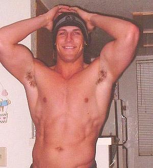 12P Come meat the gay hunks wanting to fuck in your town