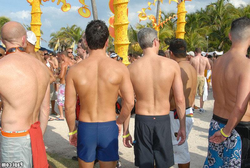 16P This is the best footage ever caught at a gay beach blast