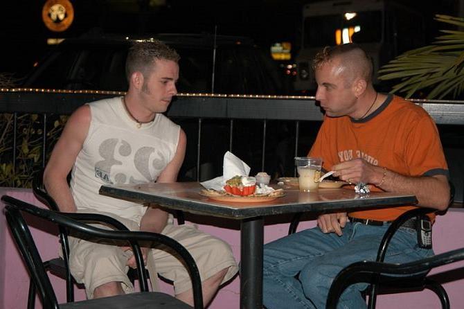 18P Well built twinks mutual sucking and diddling kick on blind date