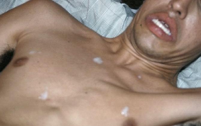 20P Two muscles fucking a stud in turn and cumming joy