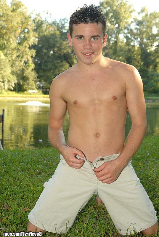 15P Check out this amazing hot party of hot gay men in these super hot migling sexy 