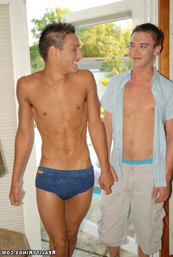15P Check out this amazing hot party of hot gay men in these super hot migling sexy 