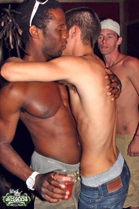 18P This crazy papi party is outta control here in these hot pics