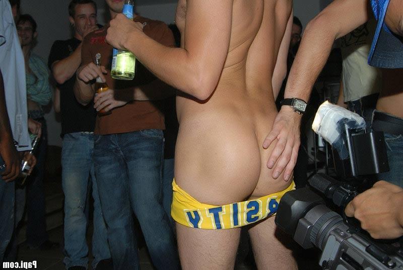 15P These guys are all set for a good time then it got crazy when they all get naked