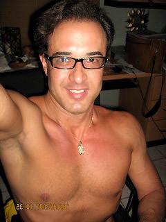 12P Come check out these hot gay boys take sexy pics of themselves