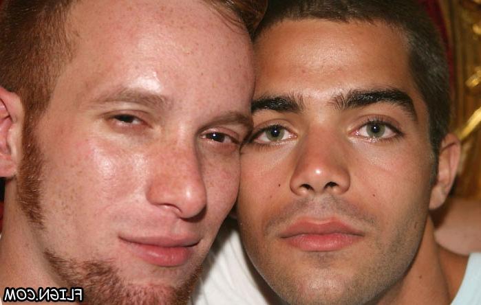 15P These hot gay singles met up on fling for the hottest gay party in these sex pic