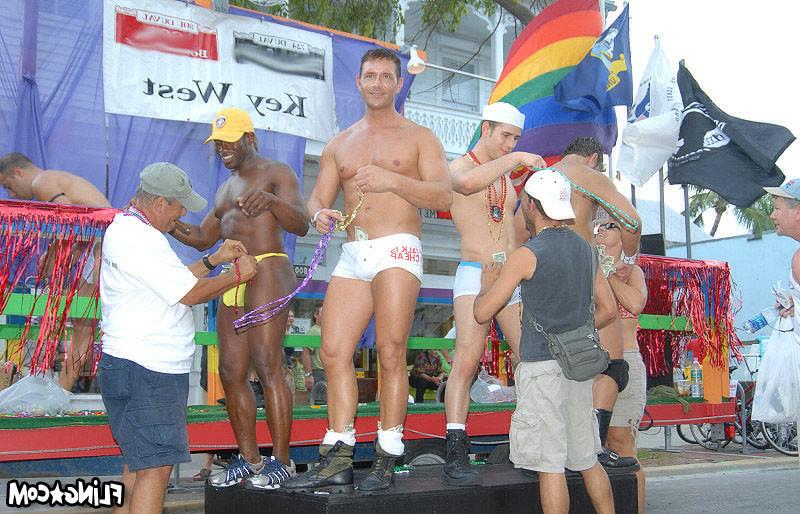16P These hot gay boys hit up key west for the hottest naked party bash on the plane