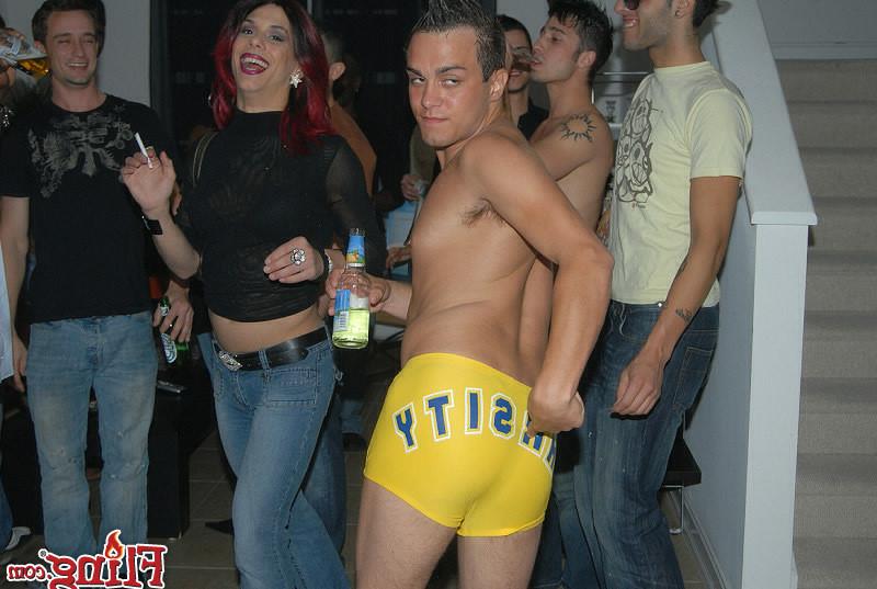 14P Sexy gay boys meet up for some hot flirting action in these hot amazing pics