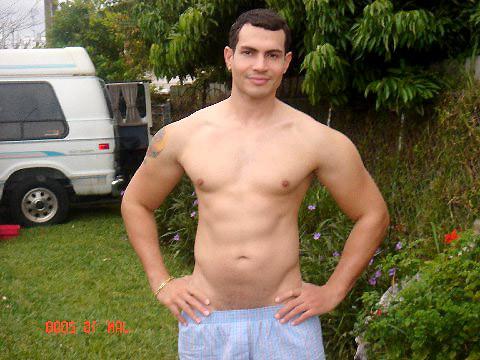 12P Come chat with these hot boys live on cam in the hottest gay adult network