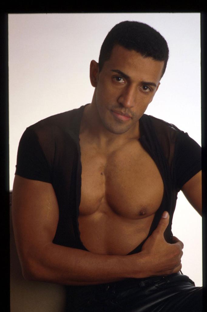 15P A hung Latin stud shows off his fit body and huge tool