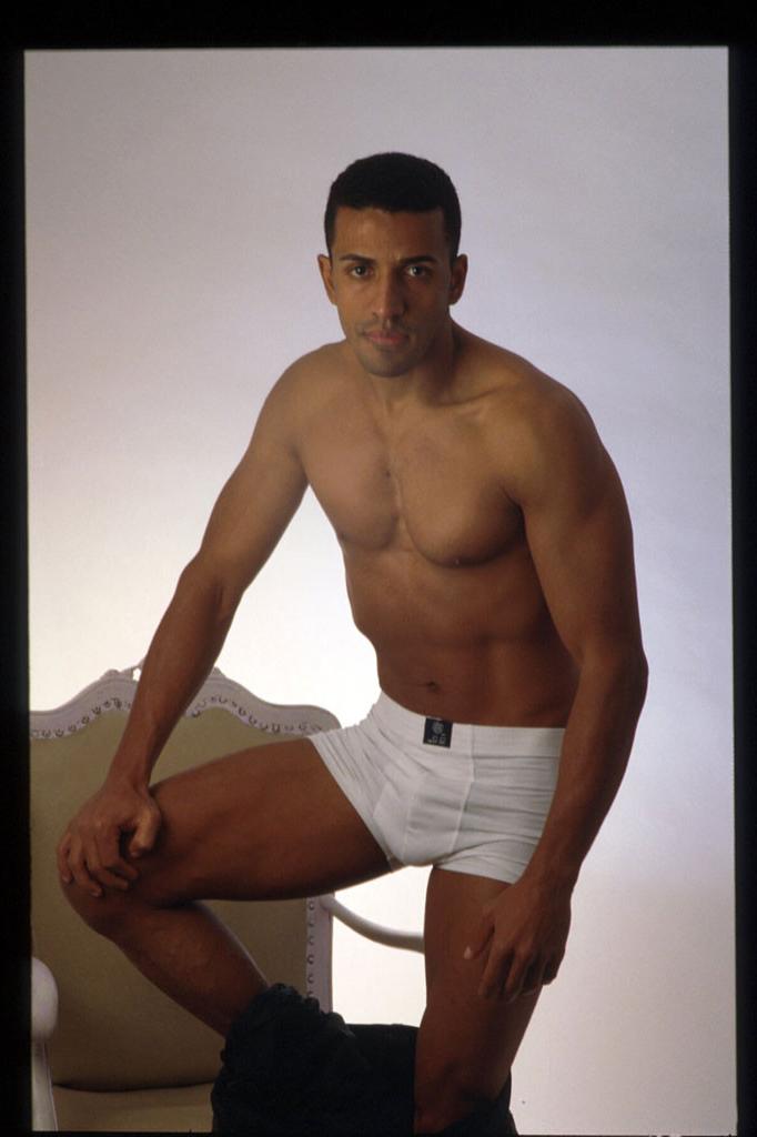 15P A hung Latin stud shows off his fit body and huge tool