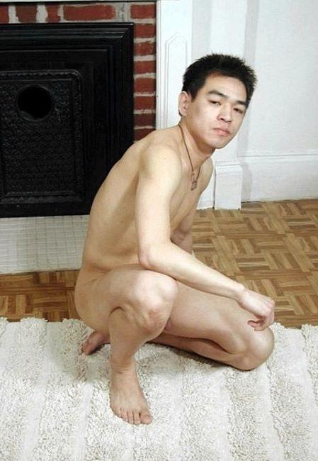 20P Asian fellow stripping and showing off and cumming on himself