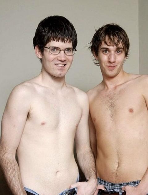 20P Two fresh college brunets enjoy blowing and screwing passion