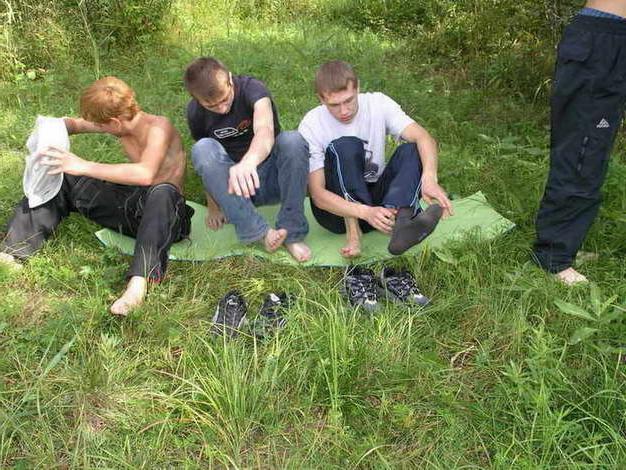 16P Handsome boys discover sweet carnal delights!