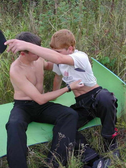 16P Cocks sucked and butts filled in twink action!