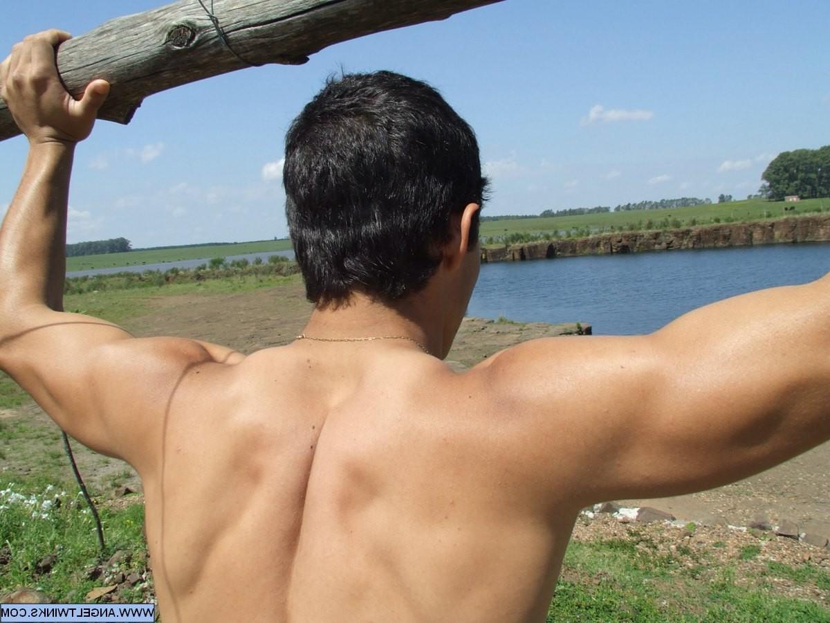 20P Cum find out why Russian twinks are considered the best choice