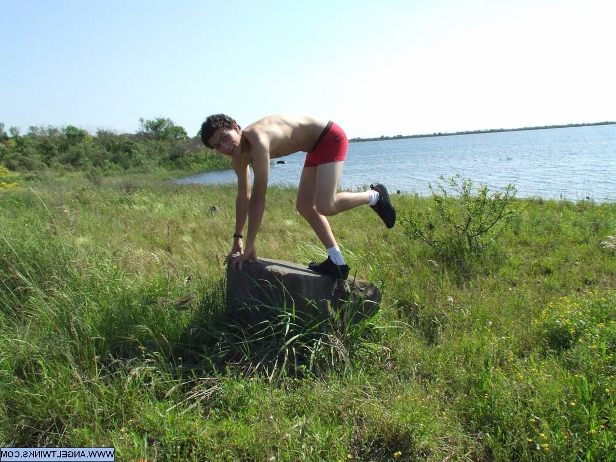 20P Join now for the coolest Russian 18-20 year old boys