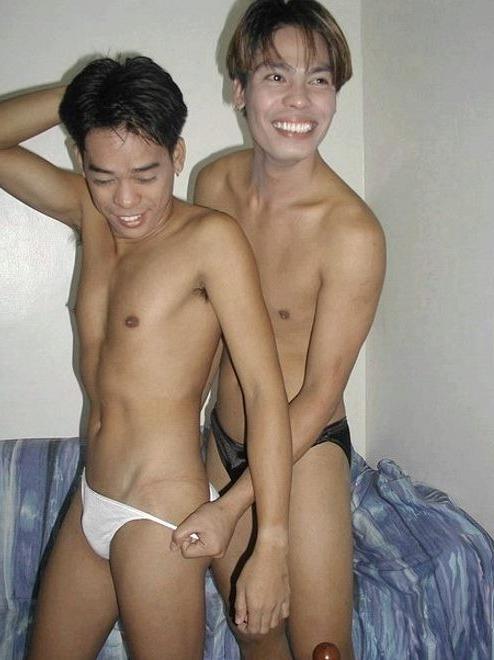 20P Two asian twinks sucking and rimming and fucking treat on sofa