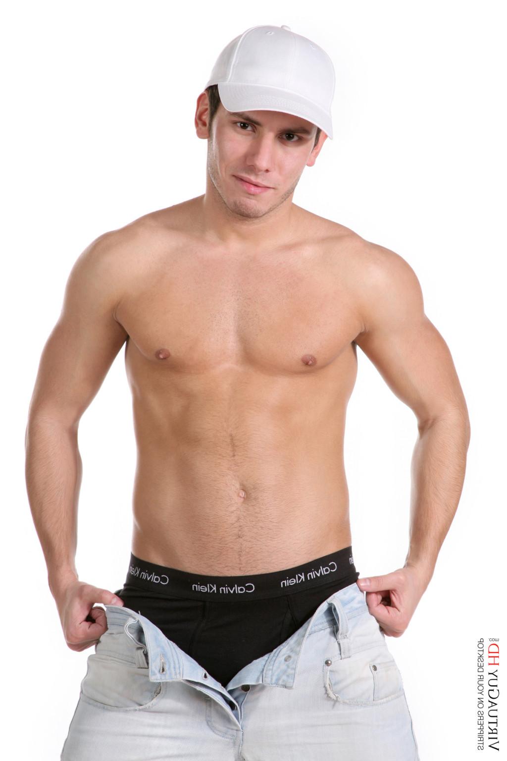 15P Handsome guy stripping and showing his dick