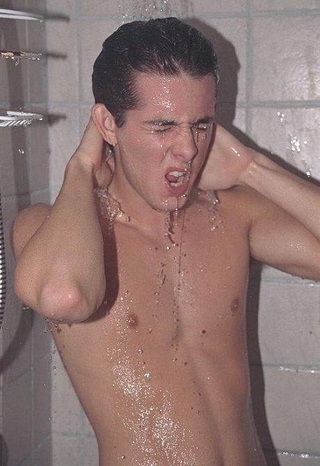 20P Two cute twinks enjoy mutual sucking and fucking and showering