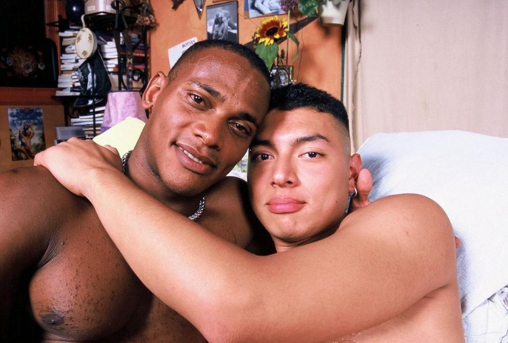 20P Ebony cock sucking horny gay ass gets pounded hard in bed