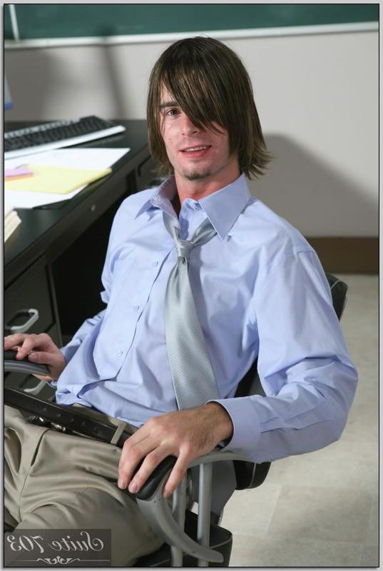 14P Two young males fucking each other in the office