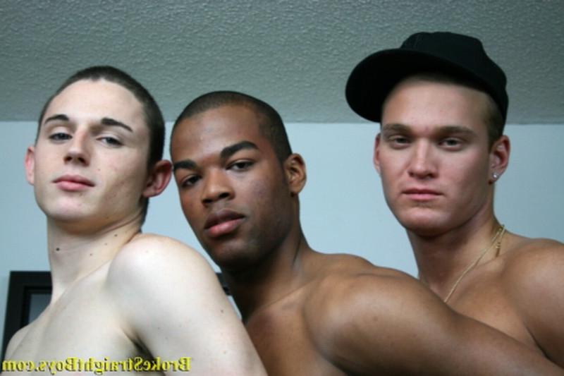 16P Three hot college guys interracial hardcore gay 3some fucking
