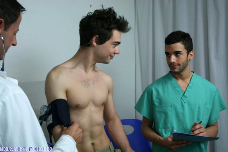 16P Two gay doctors and one sexy college guys threesome blowjob