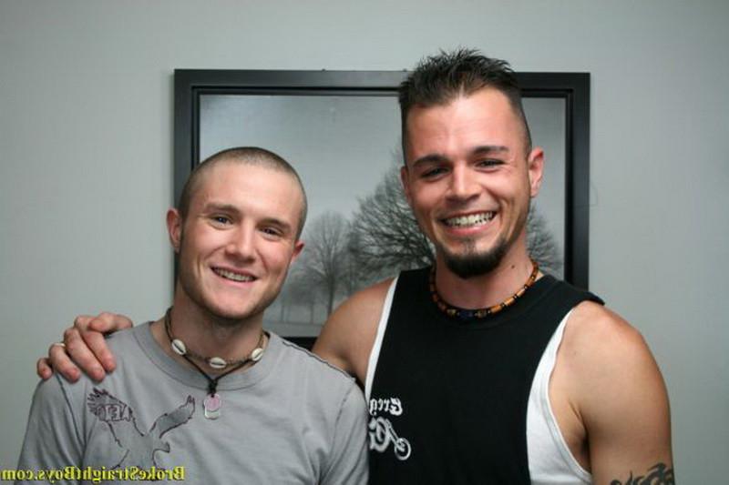 16P Two gay guys getting each other hard and blowjob action