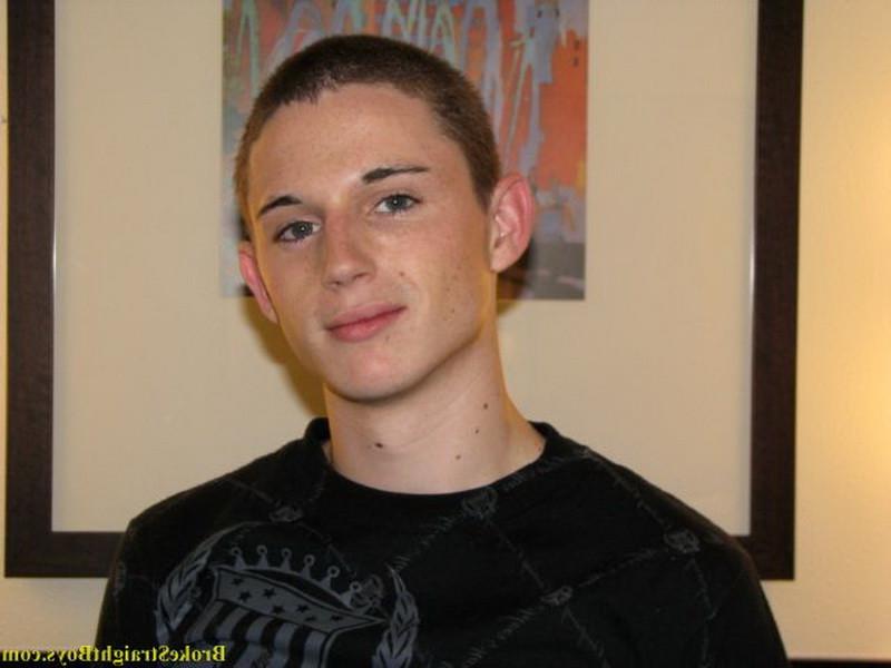 16P Two hot college guys with big cocks playing around gay