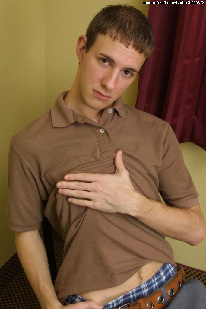 16P Teen hunk jerking his stiff throbbing meaty cock