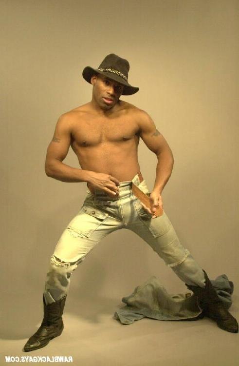 16P Sexy raw black gay posing and showing big dick