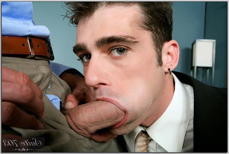 16P Horny Men Get Wild on some Amazing Men on Men Anal Action