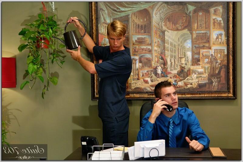 16P Two hot gay working studs fucking hardcore in the office
