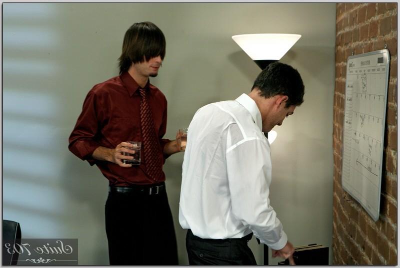 16P Two hot young gay studs fucking hardcore in the office