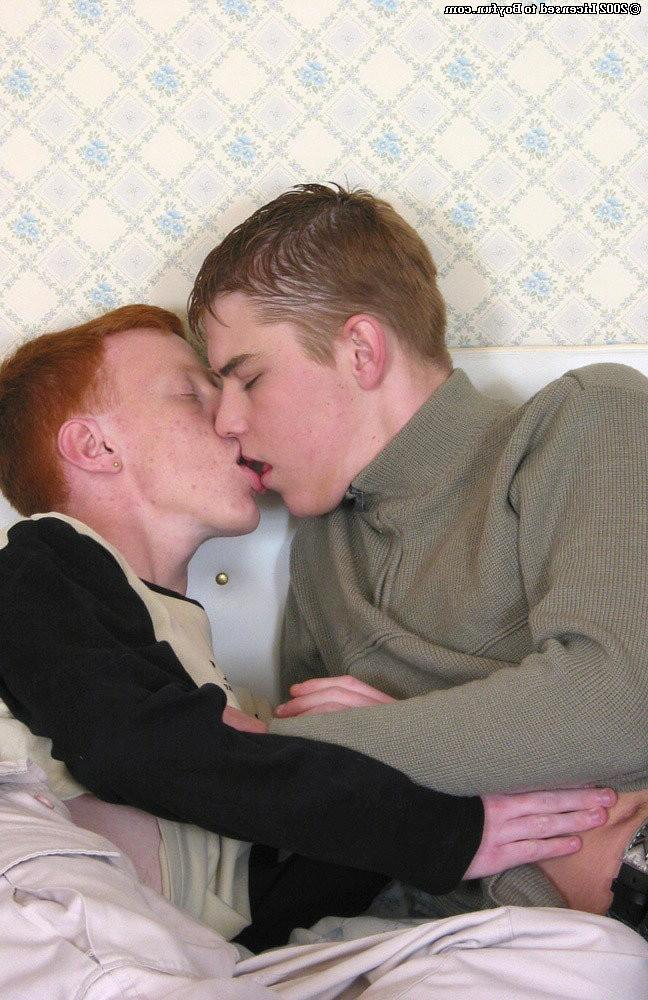 16P Two gay teen boys fucking and sucking each other