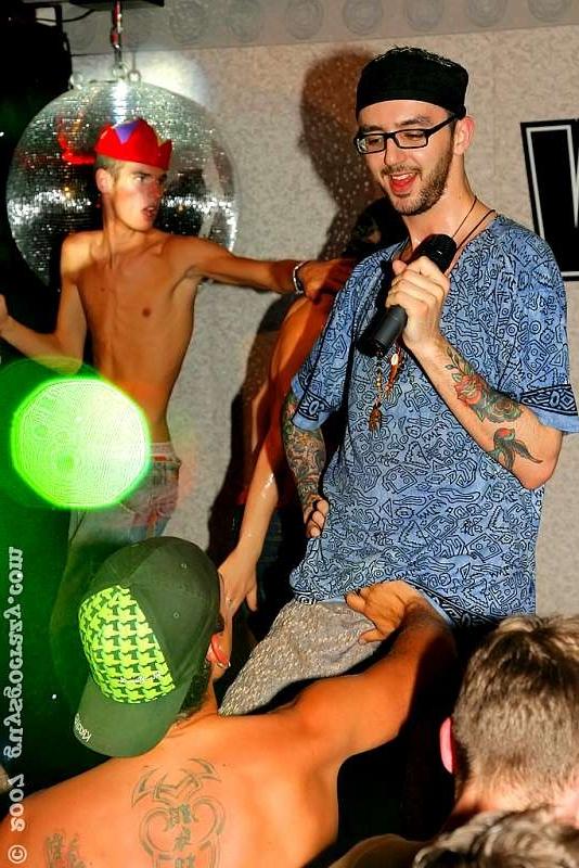 20P Rough hip hop artists abusing eager gay groupies