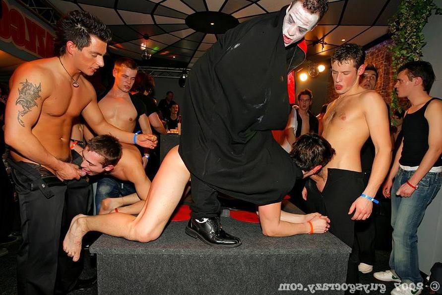 19P Hung gay guys fuck and suck at crazy vampire monster orgy