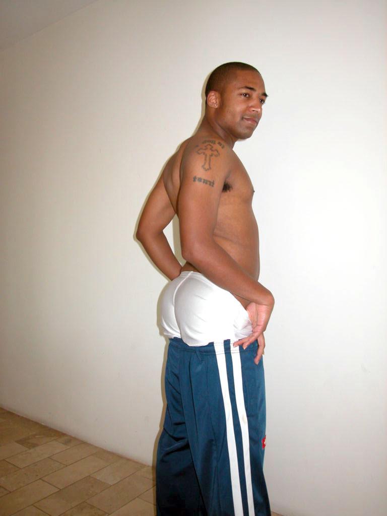 20P Naked ebony teen gay loves strip teasing and posing naked