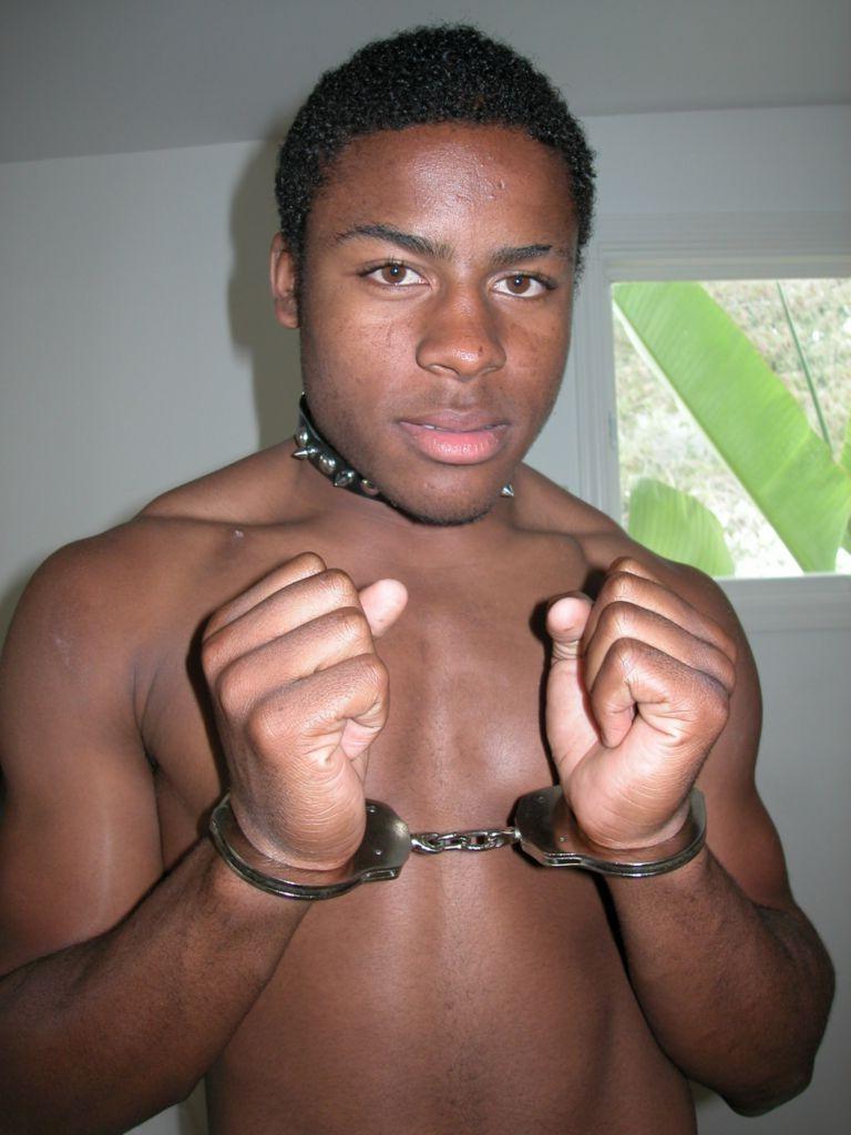 20P Naked horny gay teen loves teasing with hand cuffs