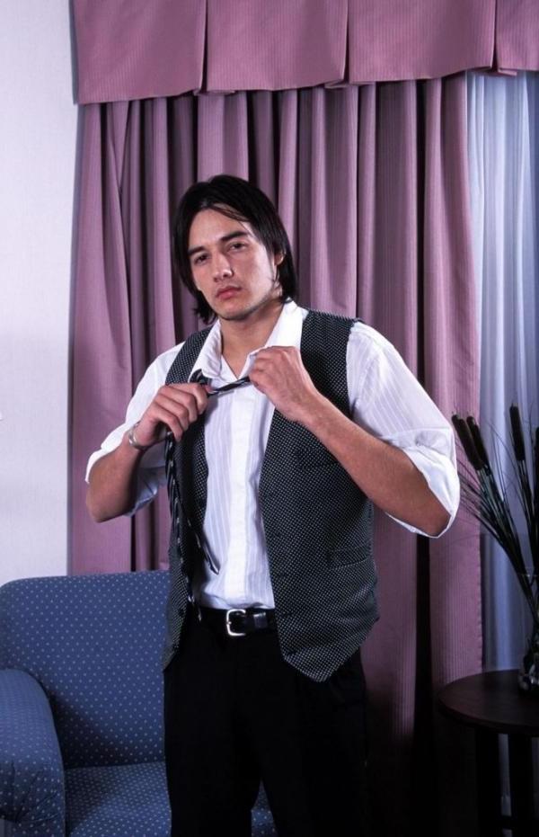 20P Naked sexy latino hunk