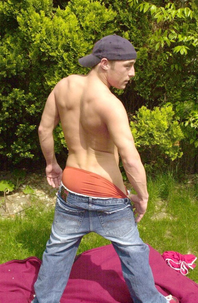 20P Outdoor horny gay twink strip teasing and spreading his ass