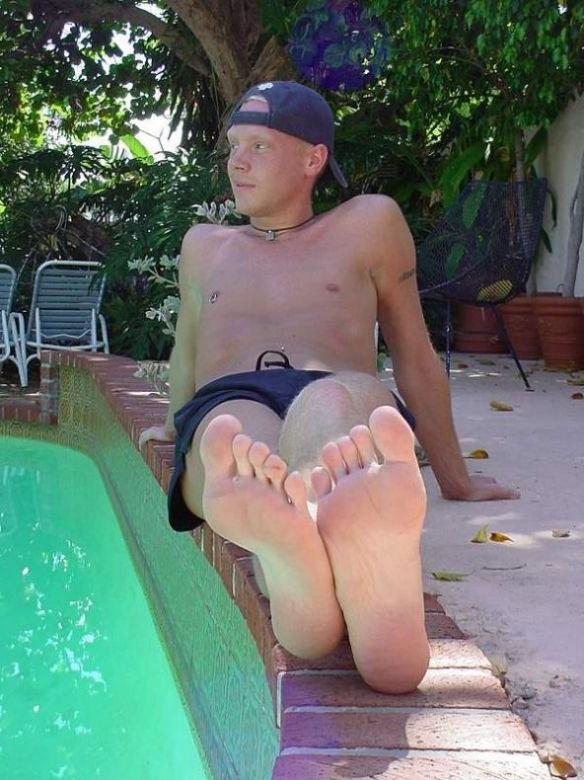 16P pretty twink outdoor relaxing on a vacation