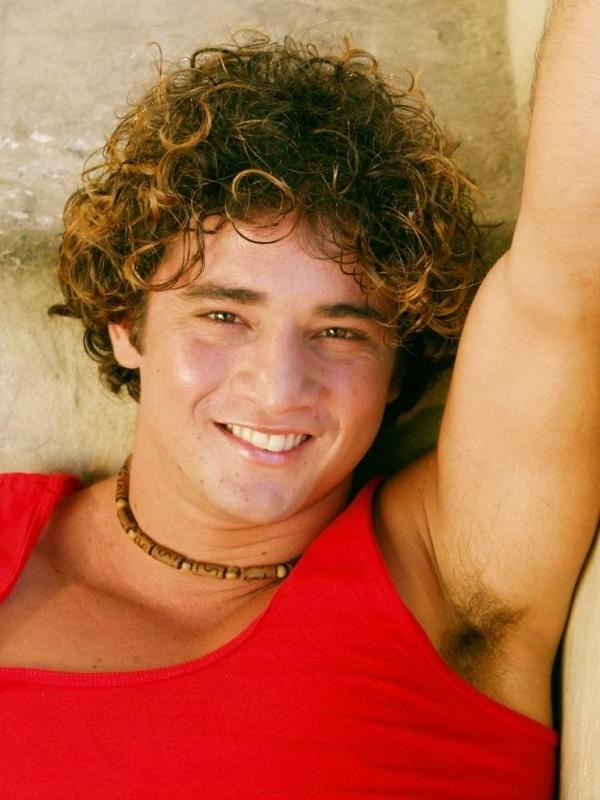 15P Sexy hunk strips out of underwear