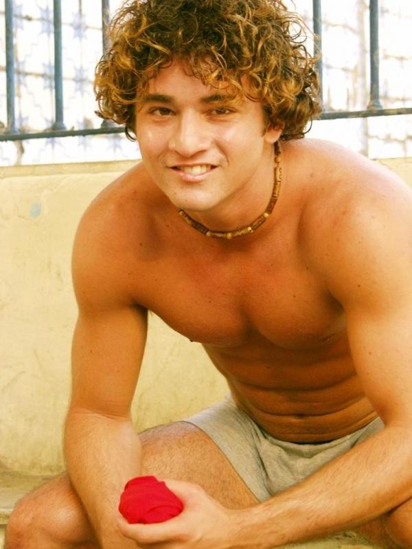 15P Sexy hunk strips out of underwear