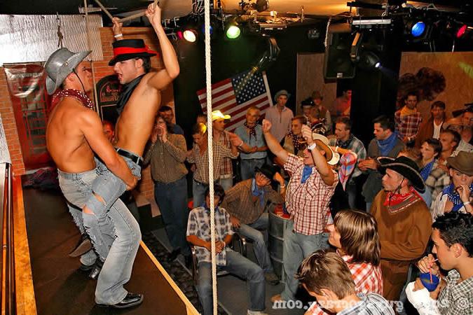 16P giant gay group orgy fuckfest at this wild party